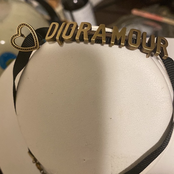 Christian Dior Authentic (Dior A Mour) ribbon brass tone adjustable choker - Picture 4 of 9